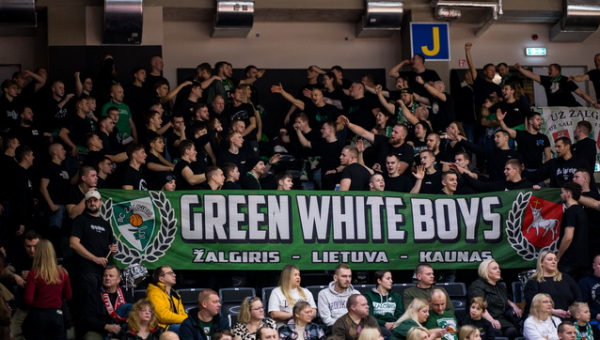 „Green White Boys“ kirto anksčiau laiko areną palikusiems sirgaliams: „Tiesiog negrįžkite“